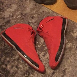 Jordan 18 toro